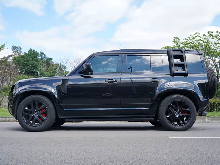 Land Rover Defender 2024 2024款 110 3.0T P400 XS