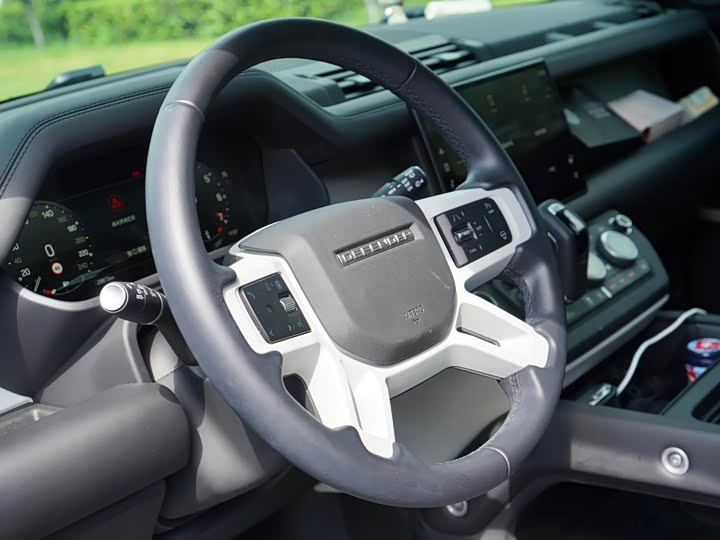 Land Rover Defender 2024 2024款 110 3.0T P400 XS