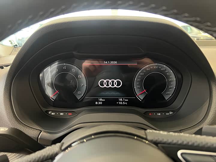 Audi Q2L 2025 2025款 35TFSI 进取动感型