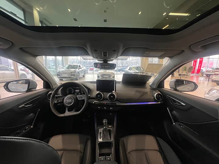 Audi Q2L 2025 2025款 35TFSI 进取动感型