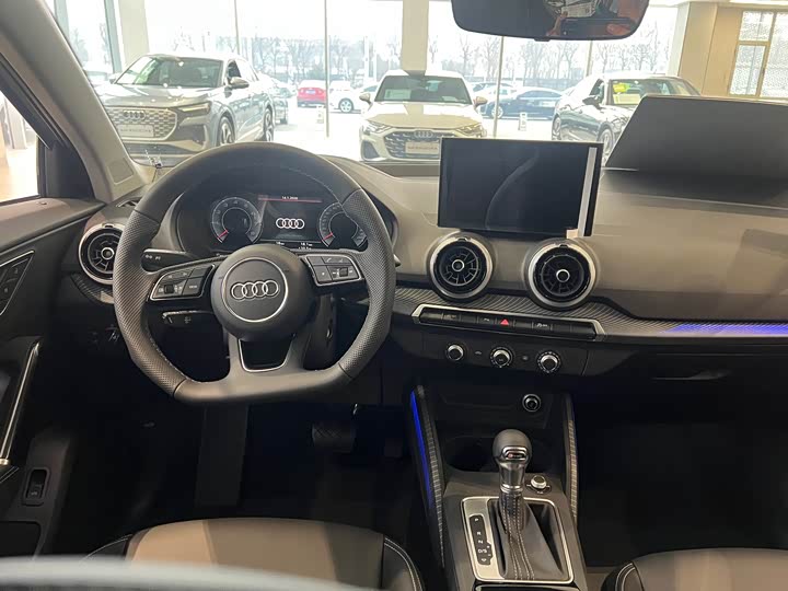 Audi Q2L 2025 2025款 35TFSI 进取动感型