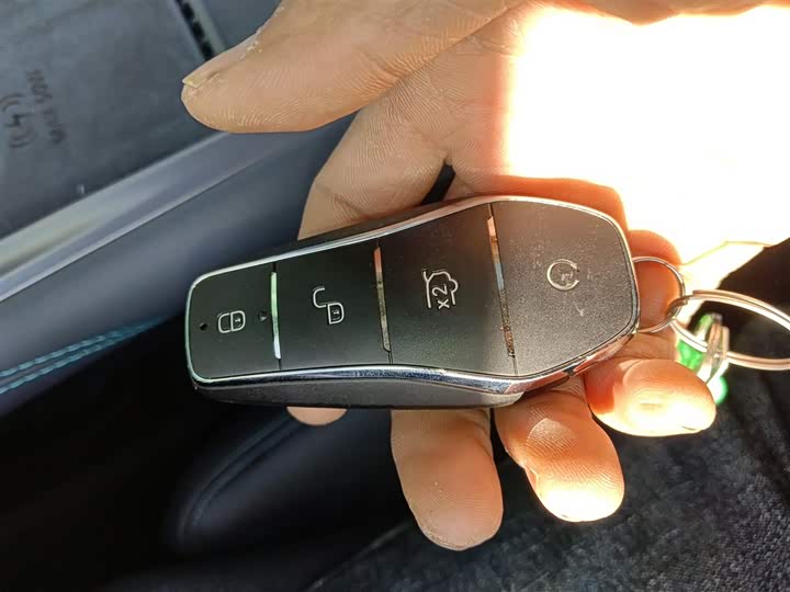 BYD Sea Lion 07 DM-i Hybrid 2025 2025款 150 领航+版