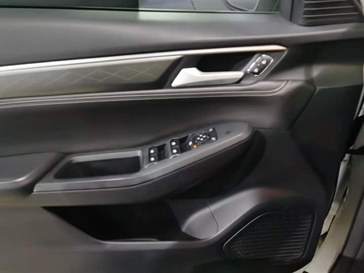 Ford Escort 2021 2021款 1.5L 自动铂金版