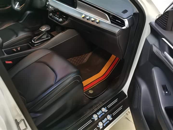 Ford Escort 2021 2021款 1.5L 自动铂金版