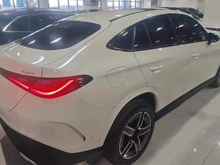 Mercedes-Benz GLC-Class Coupe 2024 2024款 GLC 260 4MATIC 轿跑SUV