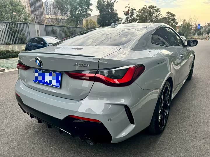 BMW 4 Series 2024 2024款 430i M运动曜夜套装