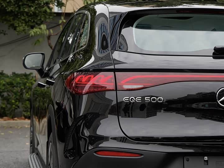Mercedes-Benz EQE SUV 2024 2024款 500 4MATIC 先锋版