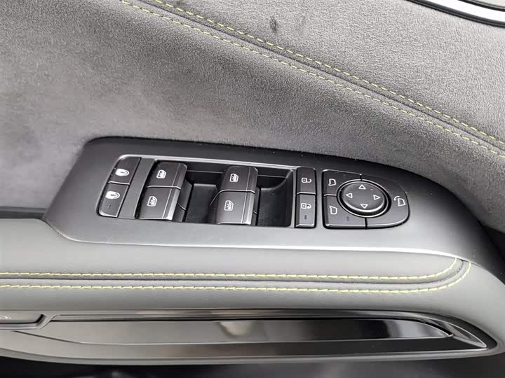 BYD Song L 2025 2025款 智驾版 602km 激光雷达四驱型