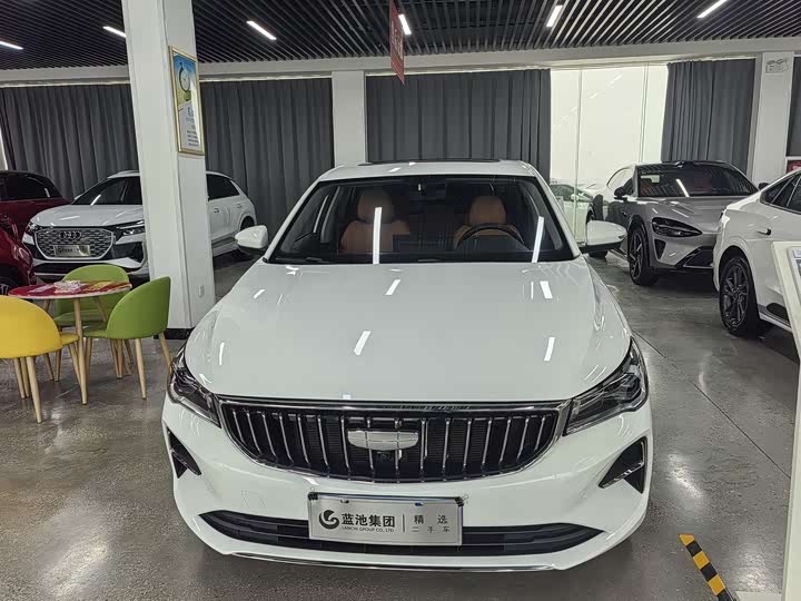 Geely Emgrand 2025 2025款 第4代 1.5L CVT旗舰型