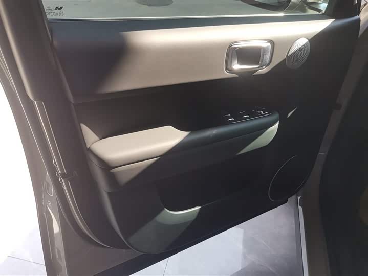 LiXiang L6 2025 2025款 Max 智能焕新版