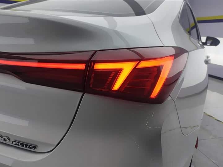 Changan Eado Plus 2025 2025款 PLUS 1.4T 双离合高能版