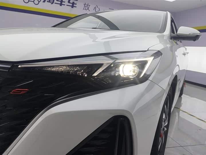 Changan Eado Plus 2025 2025款 PLUS 1.4T 双离合高能版