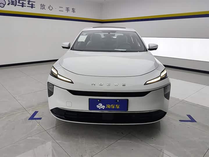 Roewe D6 2025 2025款 450km 尊享版