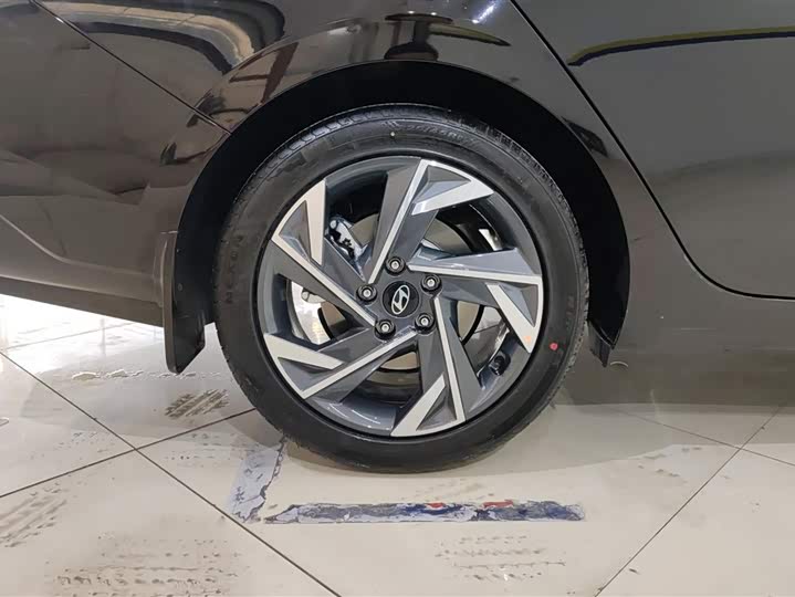 Hyundai Elantra N line 2023 2023款 1.5L CVT GLX精英版