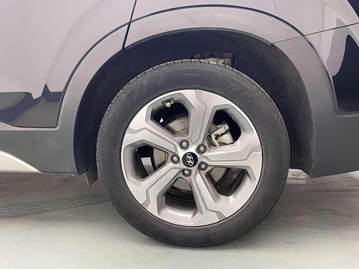 Hyundai Santa Fe 2023 2023款 旅行家 380T GDi 自动两驱GLX精英版