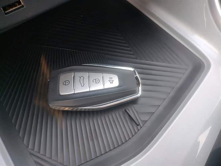 Geely Jiaji 2023 2023款 嘉际L 1.5TD DCT豪华型