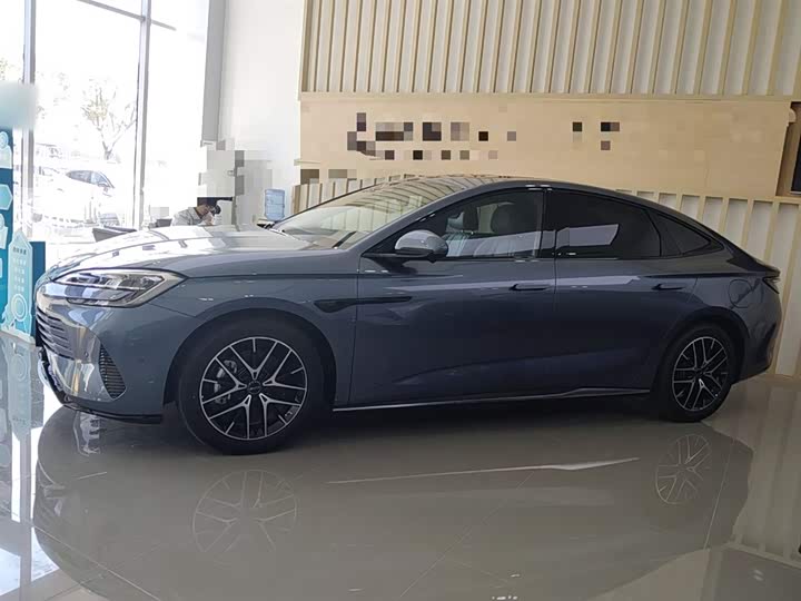BYD Seal 07 DM-i Hybrid 2025 2025款 智驾版 DM-i 1.5L 125km 尊贵型