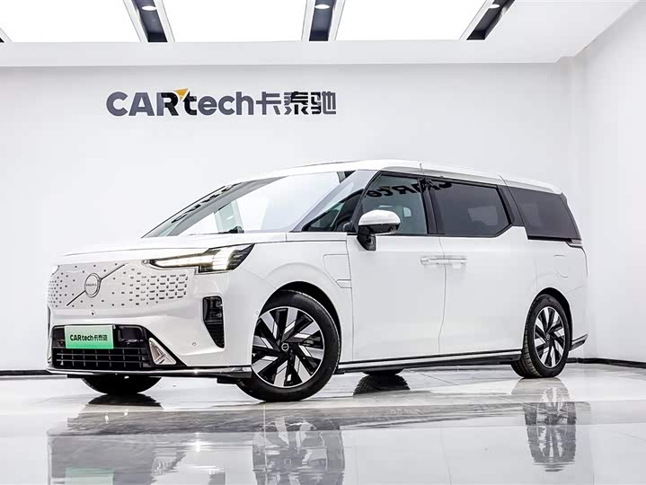 Volvo EM90 2025 2025款 Ultra 六座