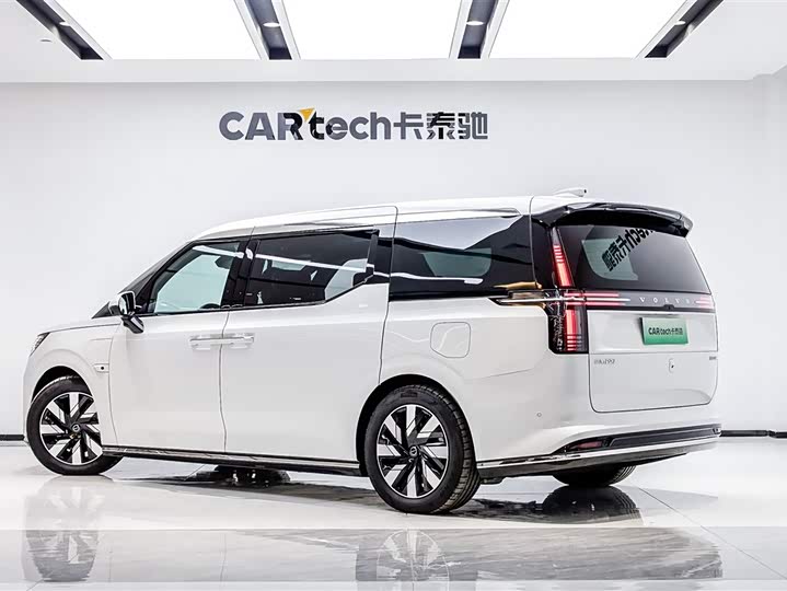 Volvo EM90 2025 2025款 Ultra 六座