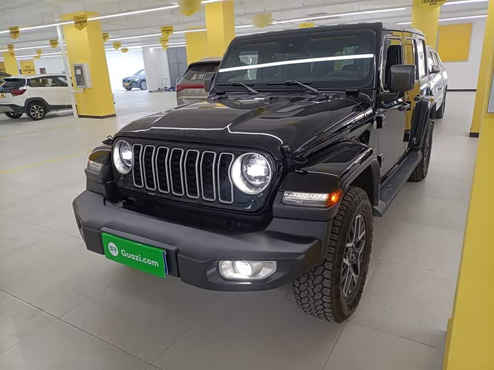 Jeep Wrangler 2024 2024款 2.0T 撒哈拉四门版