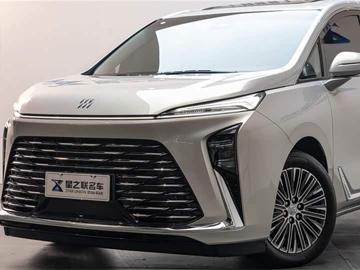 Buick GL8 ES 2025 2025款 陆尊 智享版