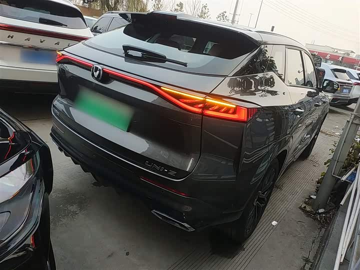 Changan UNI-Z Hybrid 2025 2025款 智慧新蓝鲸 125km 战舰+
