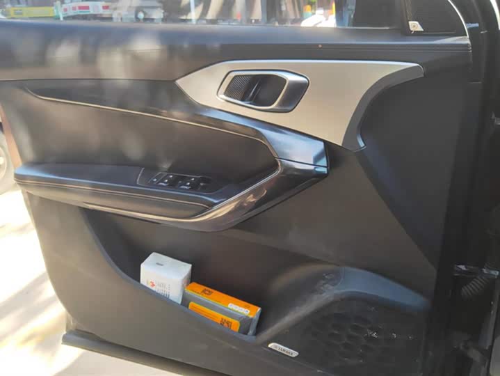 MG Motor One 2022 2022款 α-数智运动系列 1.5T 进阶版