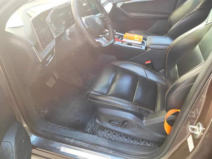 MG Motor One 2022 2022款 α-数智运动系列 1.5T 进阶版