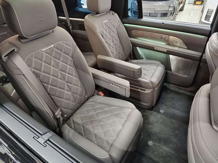 Nio ES8 2026 2026款 六座行政签名版