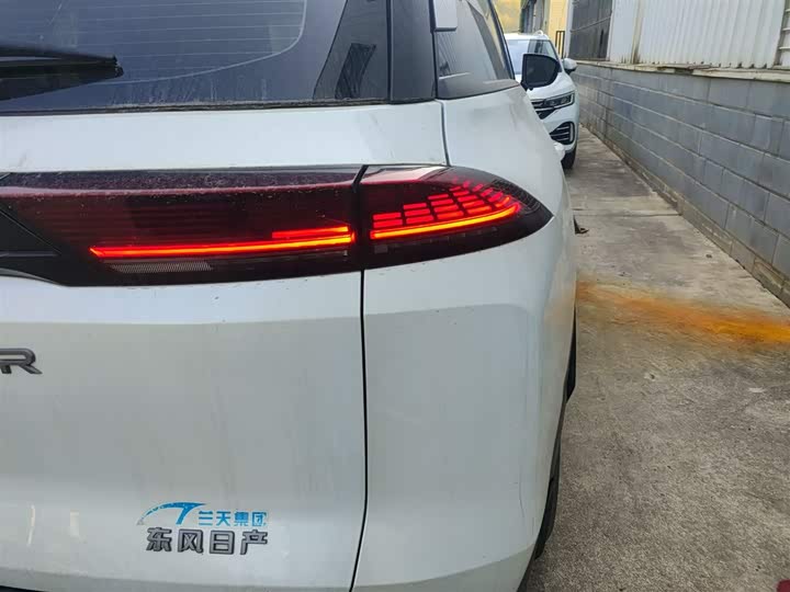 Nissan Pathfinder 2024 2024款 380VC-TURBO 四驱智尊版 6座