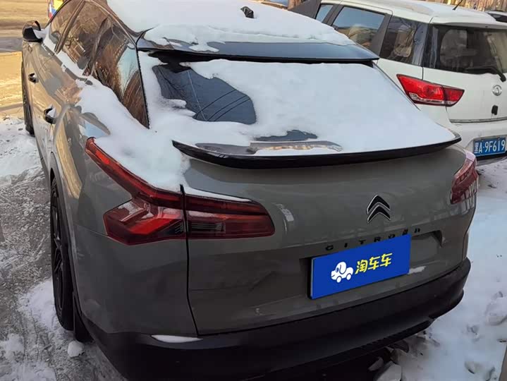 Citroen C5 X 2022 2022款 1.6T 享不凡 虎年开门红版