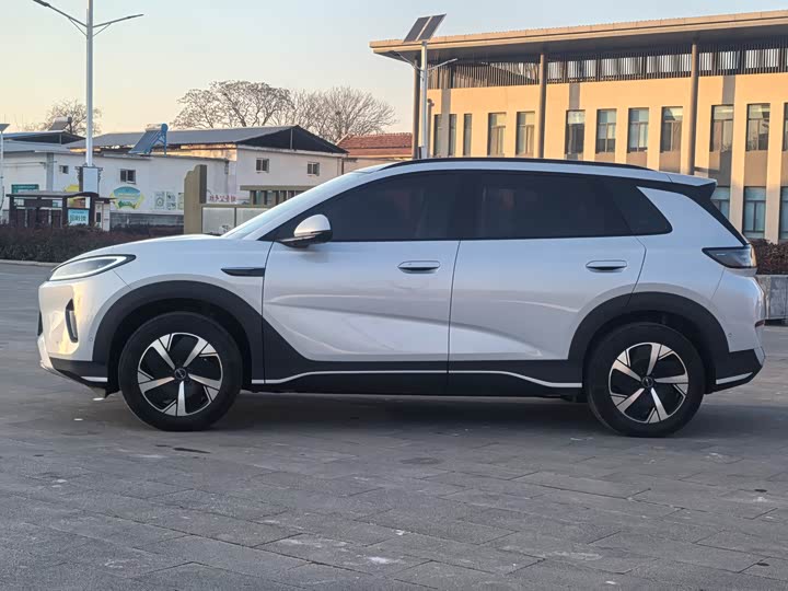 2025 BYD Sea Lion 05 EV