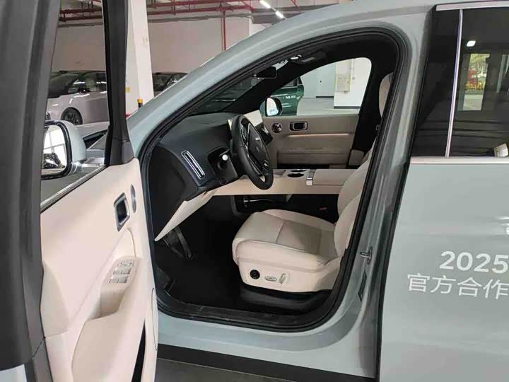 LiXiang L6 2025 2025款 Max 智能焕新版