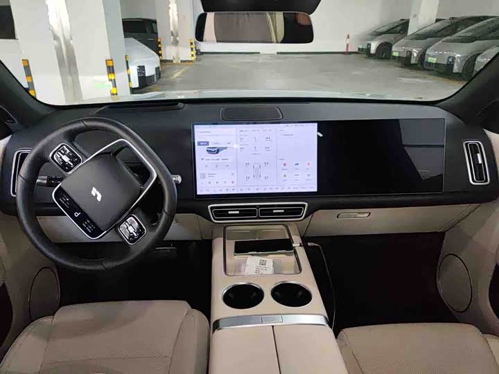 LiXiang L6 2025 2025款 Max 智能焕新版