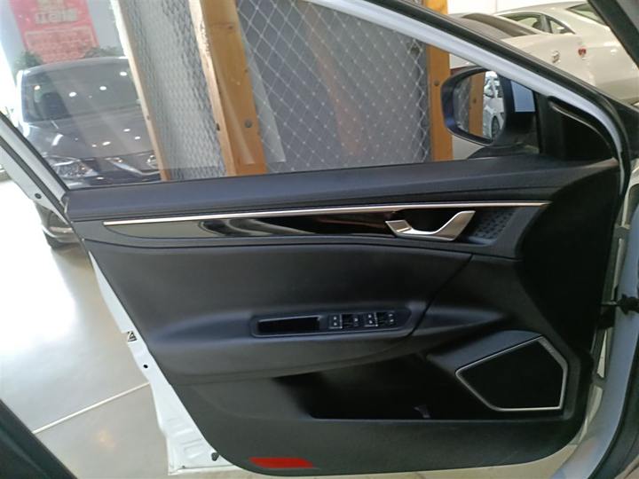 Geely Emgrand GL 2021 2021款 UP 1.4T CVT领尚型