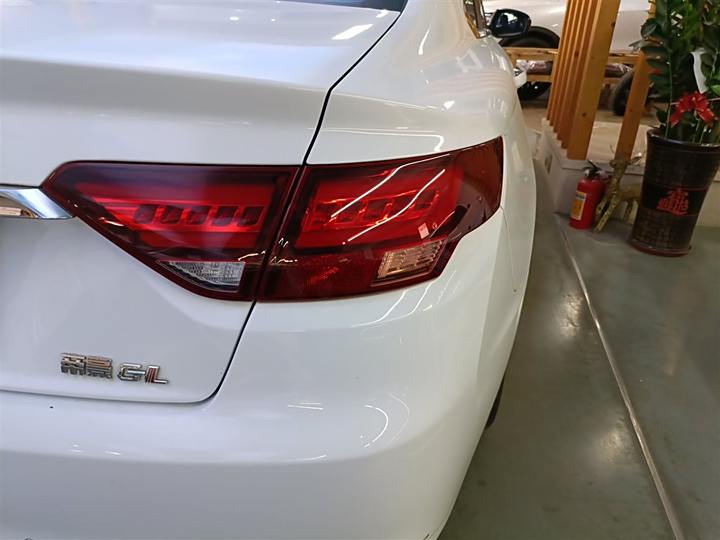 Geely Emgrand GL 2021 2021款 UP 1.4T CVT领尚型