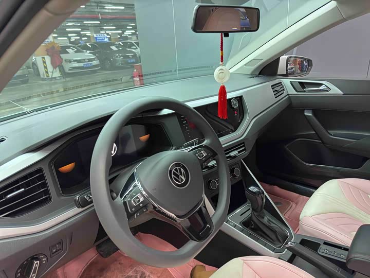 Volkswagen Polo 2023 2023款 Plus 1.5L 自动炫彩科技版