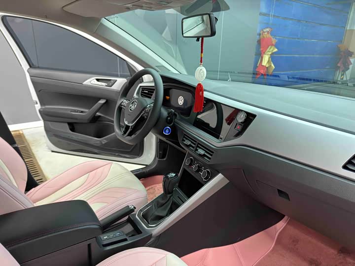 Volkswagen Polo 2023 2023款 Plus 1.5L 自动炫彩科技版