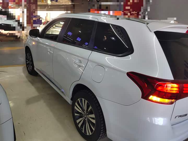 Mitsubishi Outlander 2021 2021款 改款 2.0L 两驱畅行版 5座