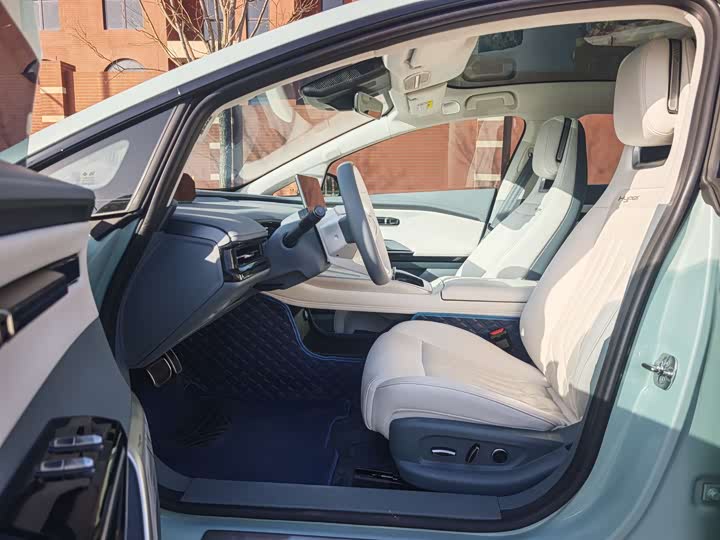 GAC Hyptec GT 2023 2023款 710后驱超充版