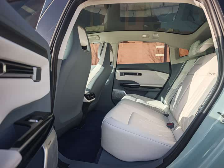 GAC Hyptec GT 2023 2023款 710后驱超充版