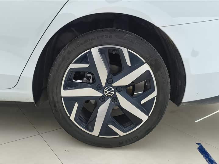 Volkswagen Lamando L 2025 2025款 凌渡L 280TSI DSG酷辣版