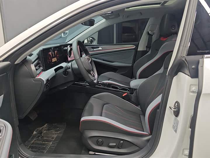 Volkswagen Lamando L 2025 2025款 凌渡L 280TSI DSG酷辣版