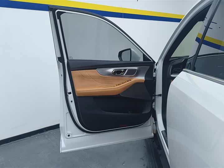 GAC Trumpchi ES9 2024 2024款 PHEV 143km 旅行者 Max