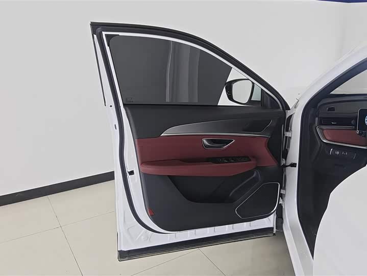 Jetour X70 Plus 2025 2025款 冠军版 1.5T DCT冠军PRO 5座