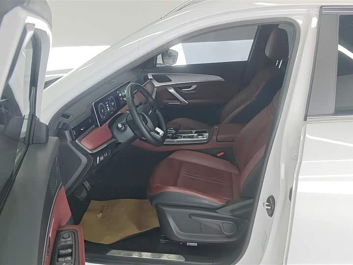 Jetour X70 Plus 2025 2025款 冠军版 1.5T DCT冠军PRO 5座