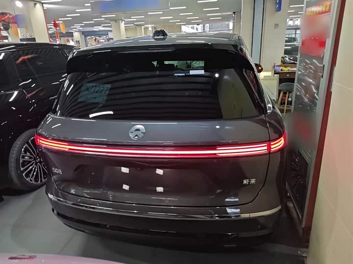 Nio ES8 2026 2026款 六座行政豪华版