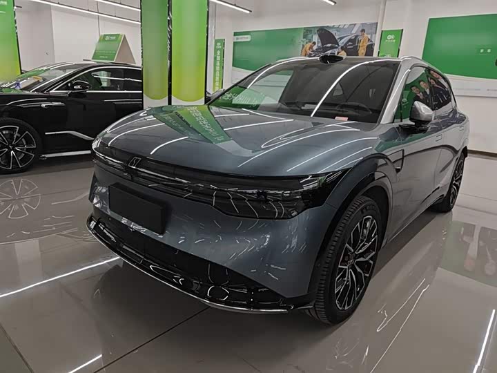 Zeekr 7X 2025 2025款 100kWh 长续航四驱智驾版