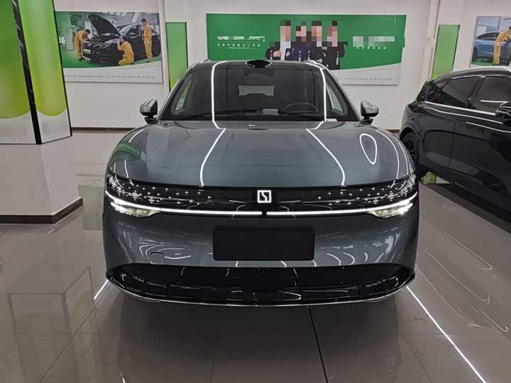 Zeekr 7X 2025 2025款 100kWh 长续航四驱智驾版