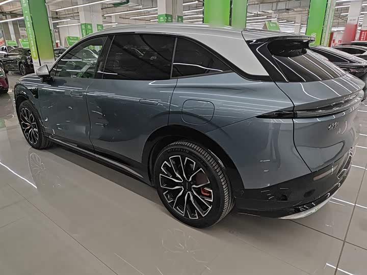 Zeekr 7X 2025 2025款 100kWh 长续航四驱智驾版